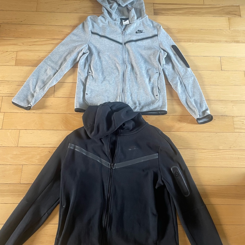 Boys Nike tech fleece youth xl
